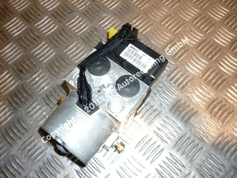 Toyota Yaris P1 ABS Block Hydroaggregat 445100D012 0265218661 BOSCH BJ2005